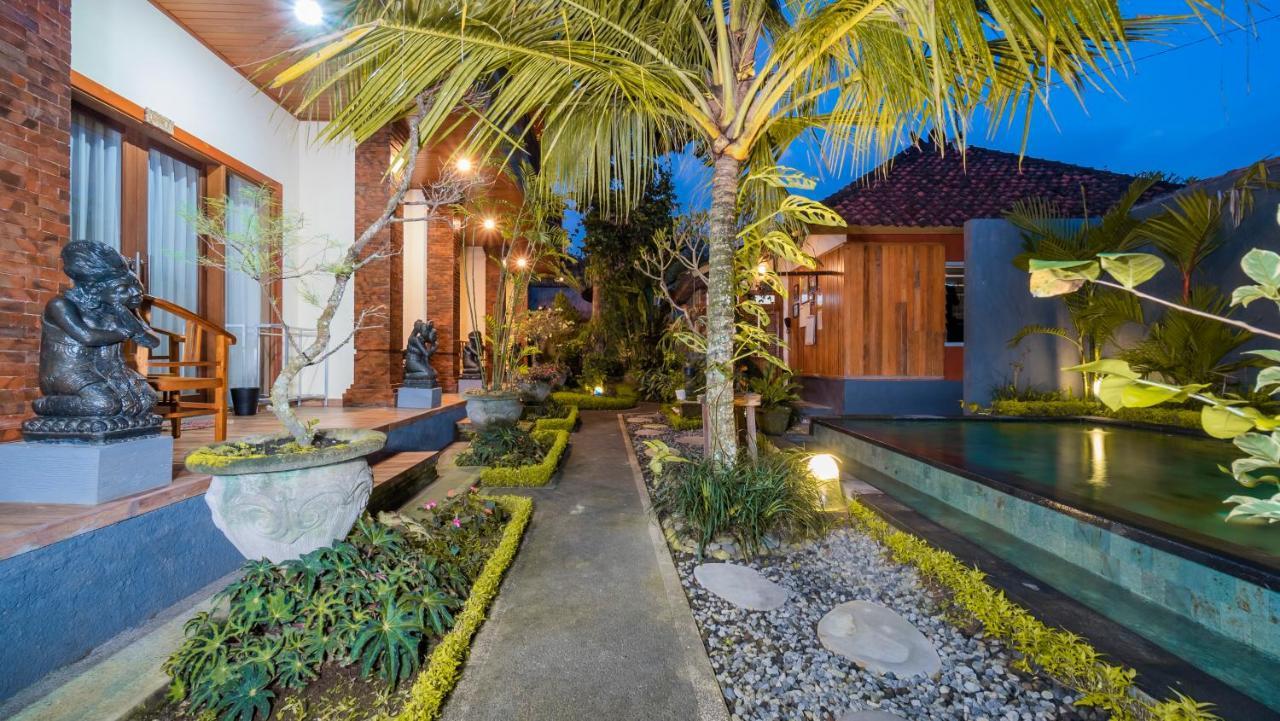 Hotel Saka House à Ubud Extérieur photo